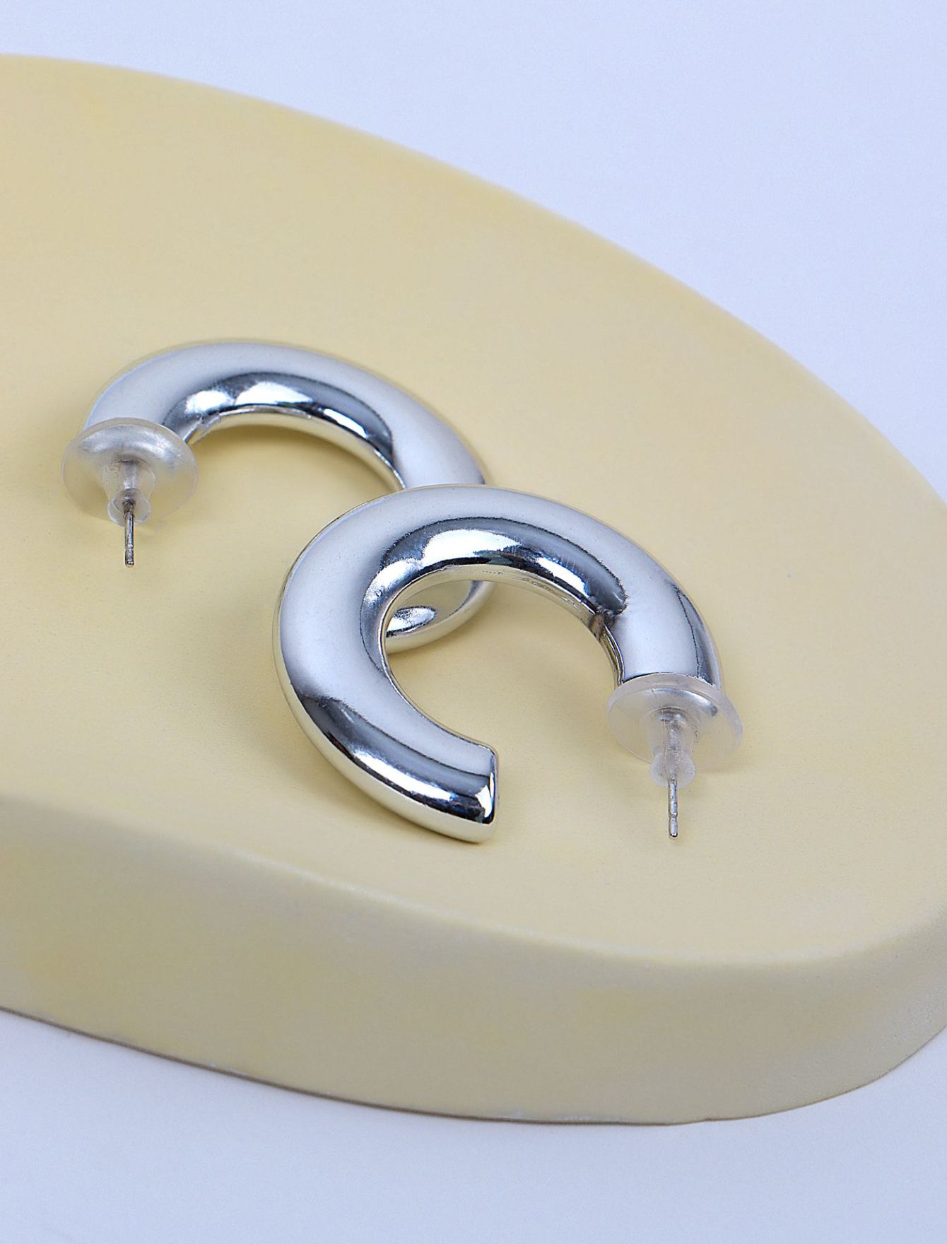 گوشواره زنانه حلقه‌ای مینیمال 538