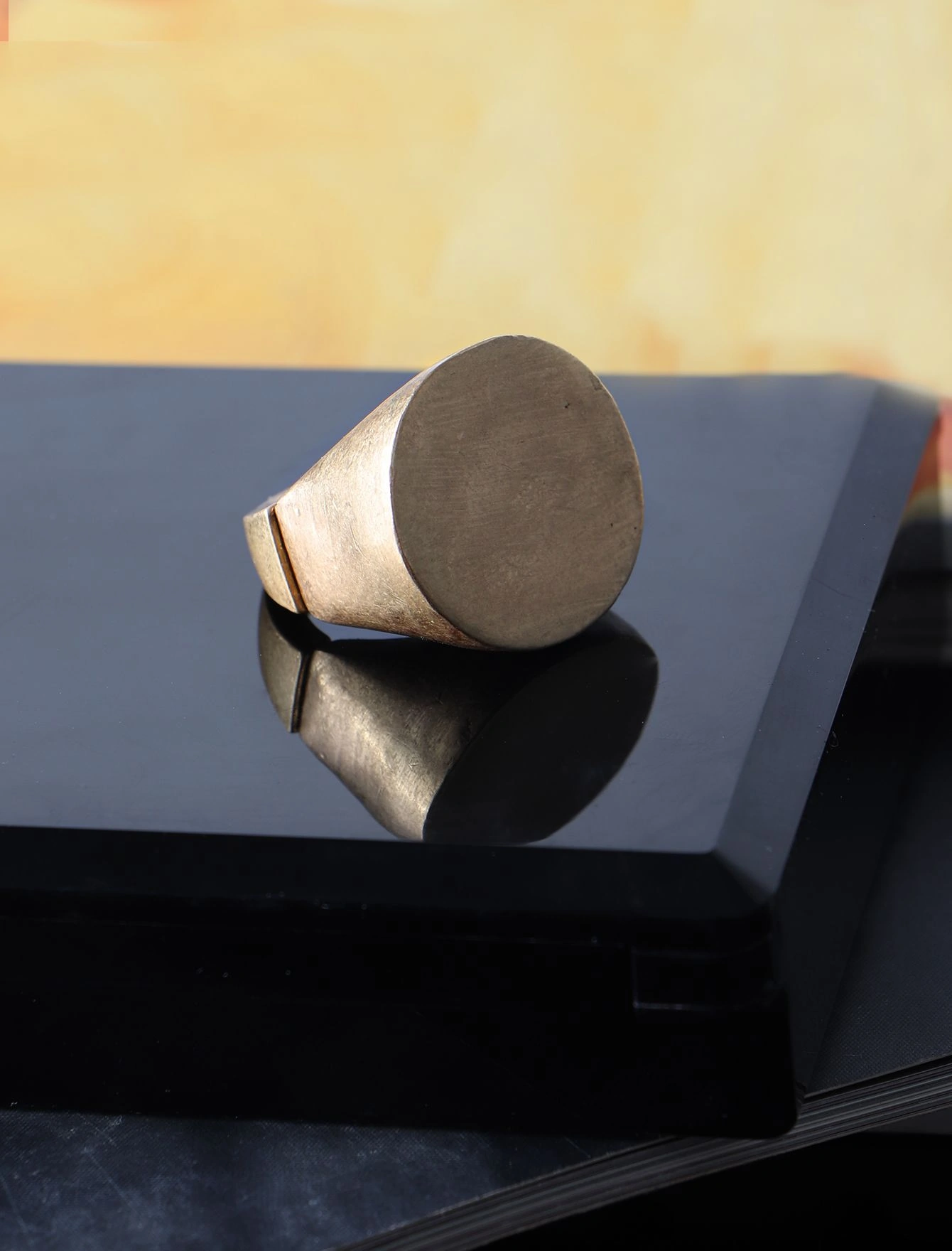 انگشتر زنانه دست ساز گرد