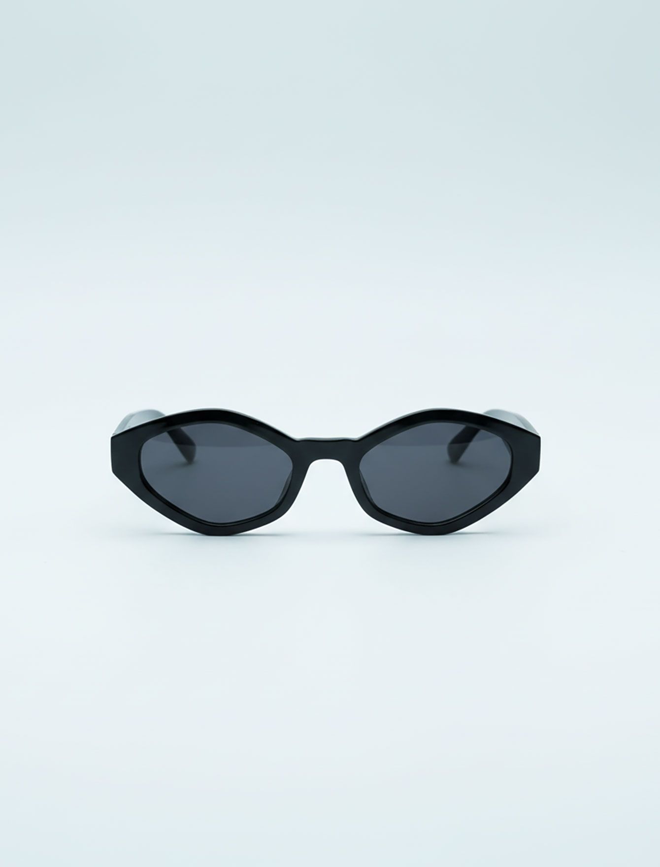 عینک آفتابی زنانه 810