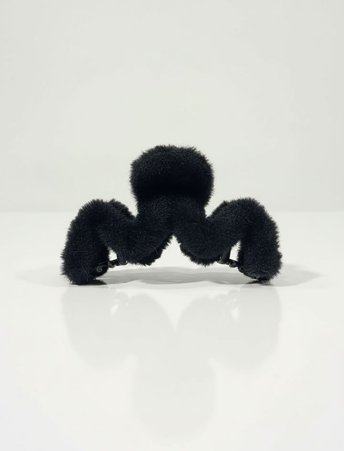 کلیپس خزدار فانتزی زنانه