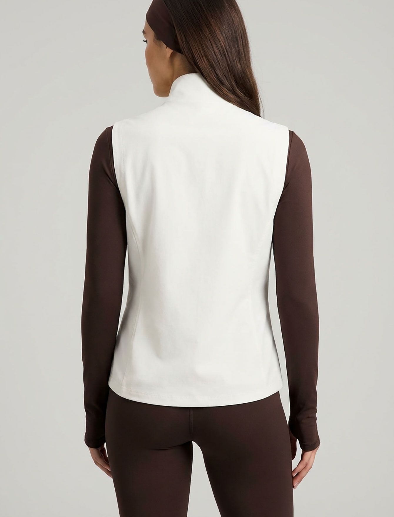 وست زنانه شیری یقه ایستاده