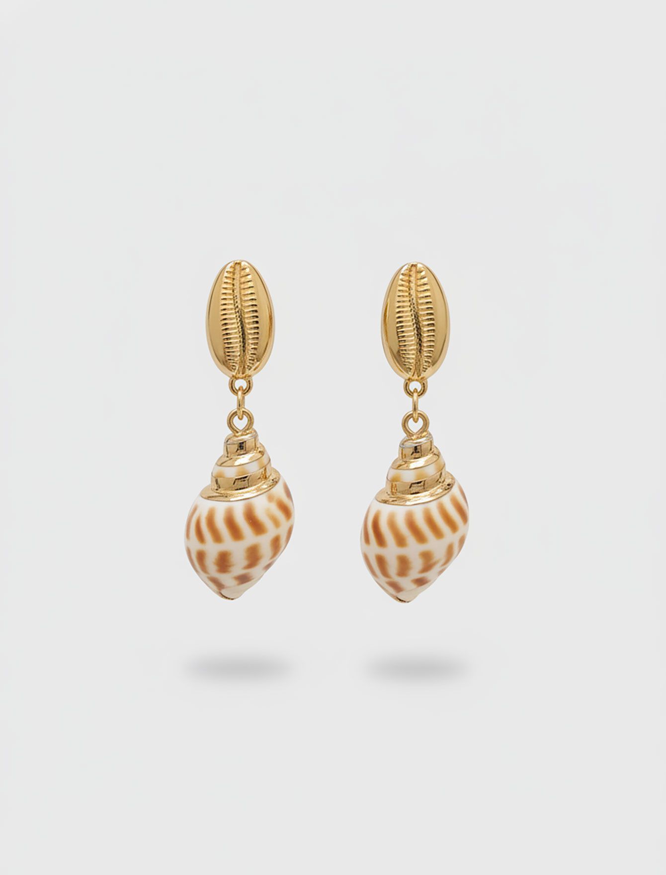 گوشواره زنانه صدف آویزی