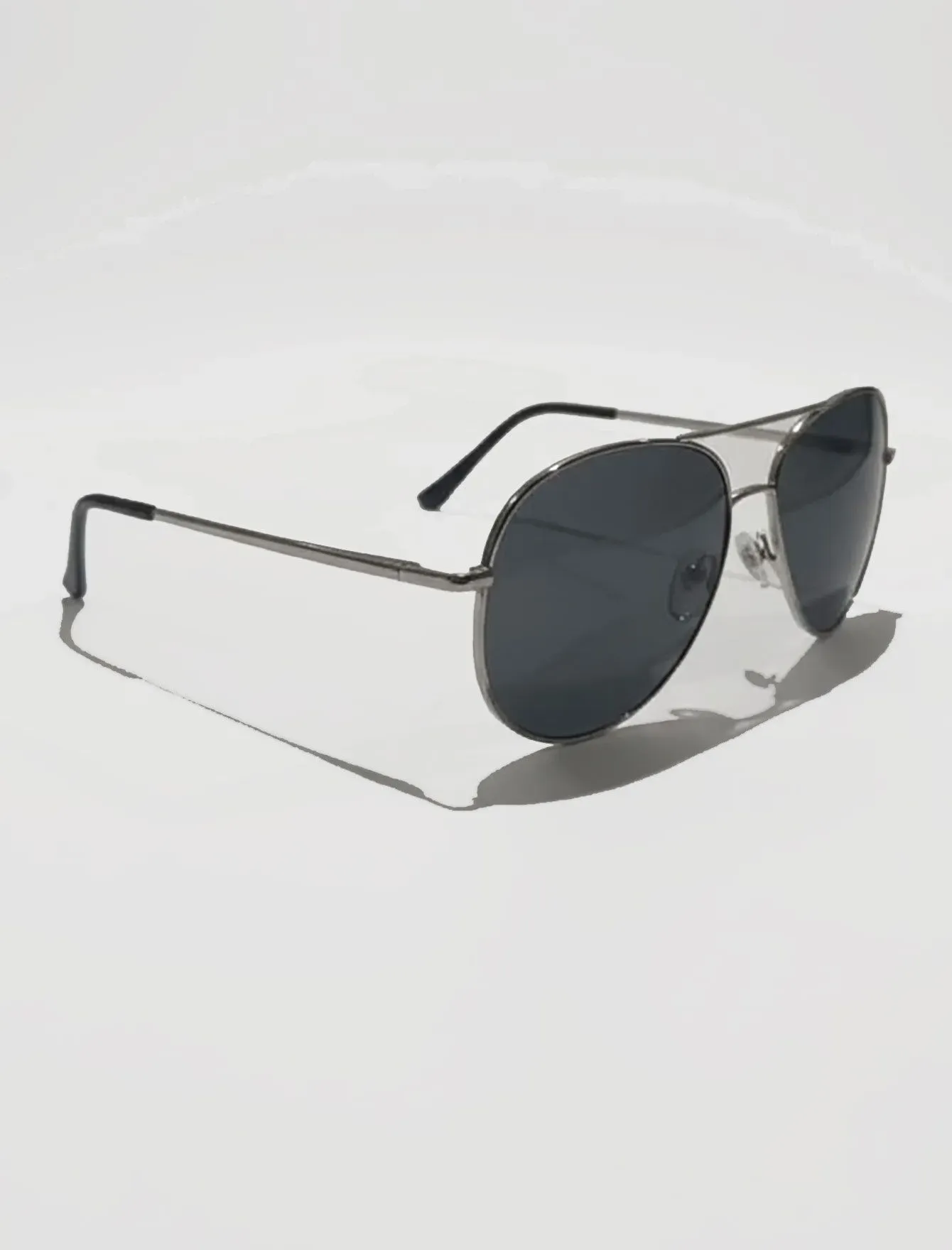 عینک آفتابی کلاسیک Aviator 1072