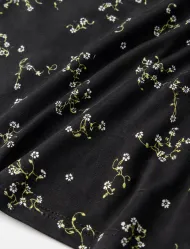 تاپ زنانه طرح گلدار زمینه مشکی